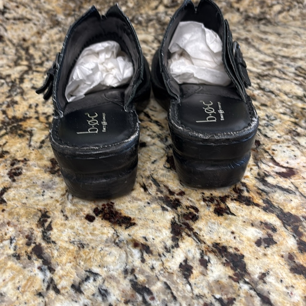 b.o.c. Clogs - Picture 4 of 6